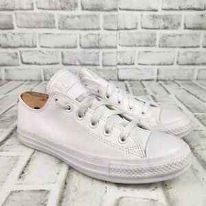 Converse CTAS Women's Size 8.5 All White Leather Low Top Classic Athletic Shoes